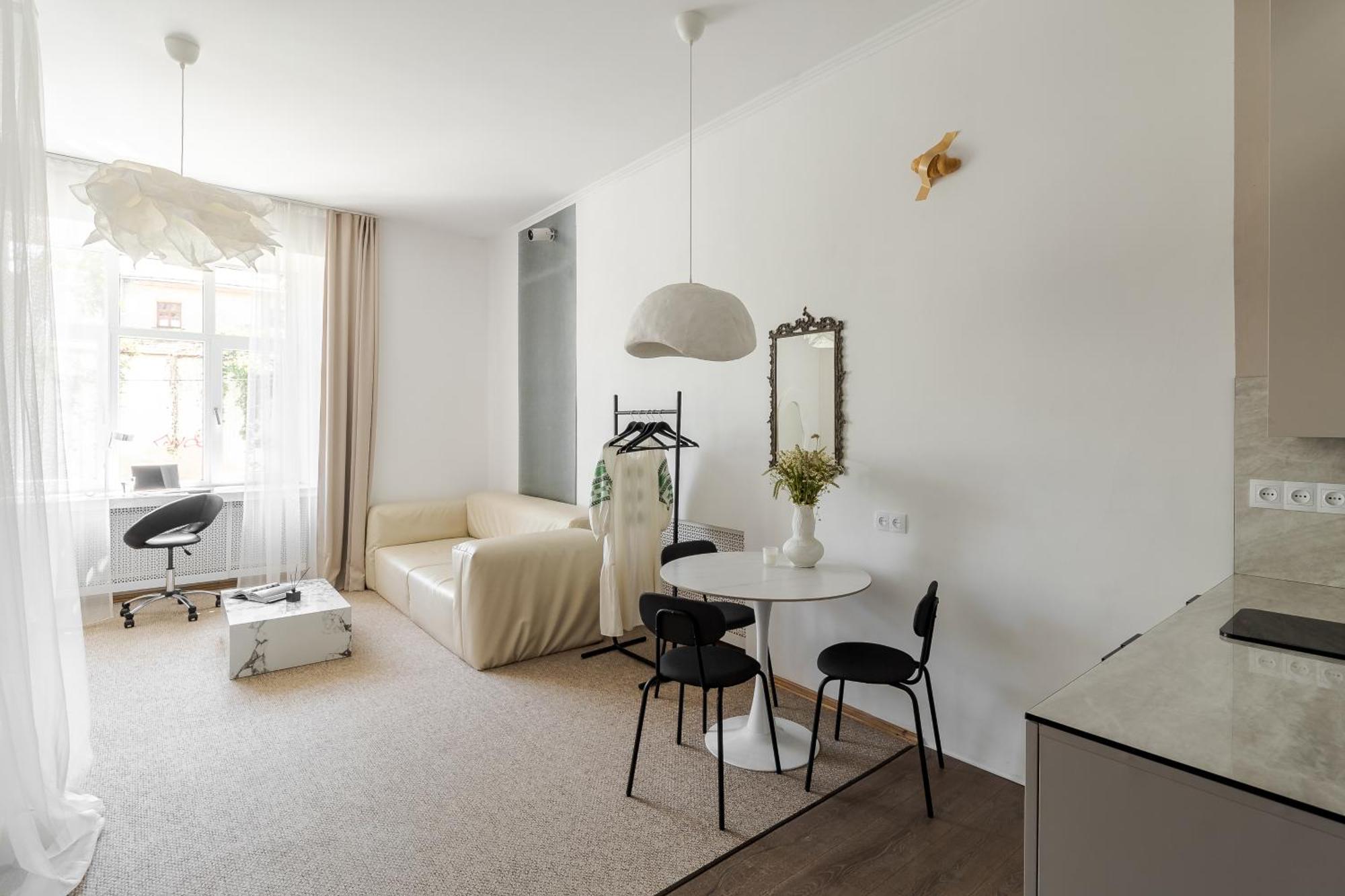 Netflix And Chill Apartment Lviv Ngoại thất bức ảnh